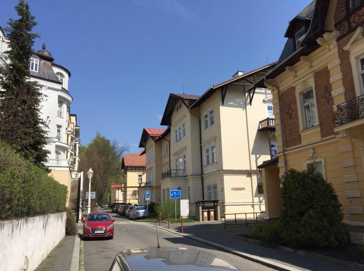 Apartmány Dagmar Marianske Lazne Exterior foto